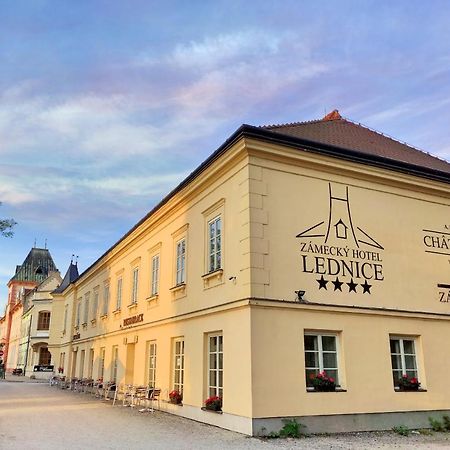 Zamecky Hotel Lednice Exterior foto